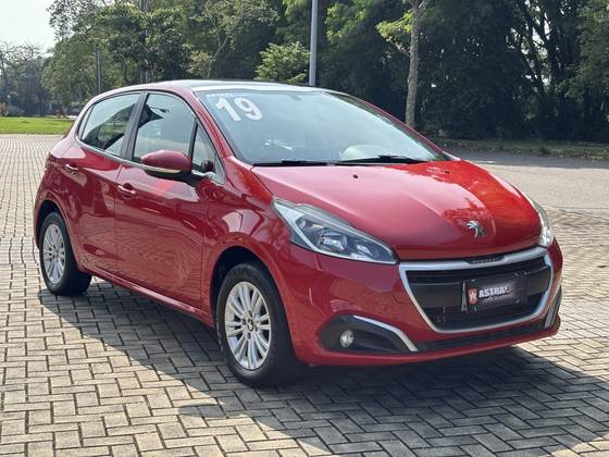 PEUGEOT 208 1.2 ALLURE 12V FLEX 4P MANUAL PEUGEOT 208 1.2 ALLURE 12V FLEX 4P MANUAL